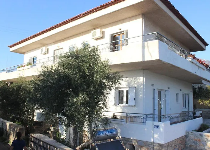 Minas 2mins Walking From Beach, Upgraded Wi-fi * Stoúpa